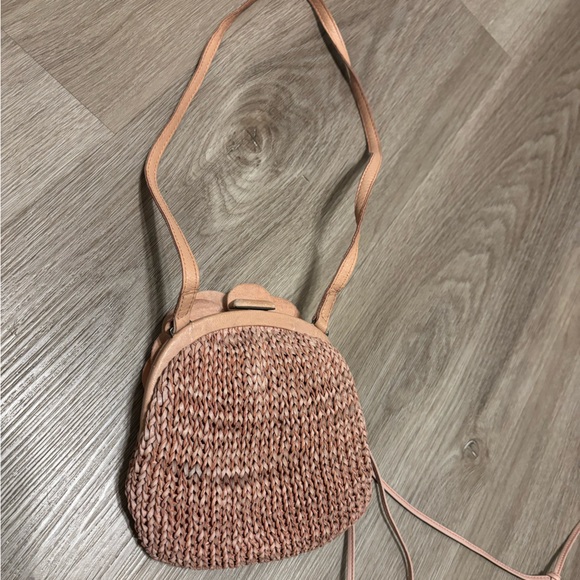 Bottega Veneta Vintage Floral Shoulder Bag - Picture 4 of 11